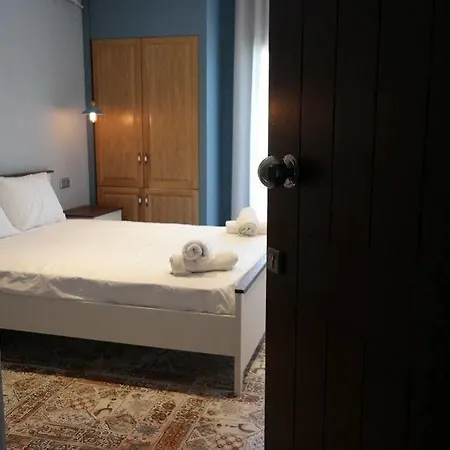 Gyalos Beach Front Hotel